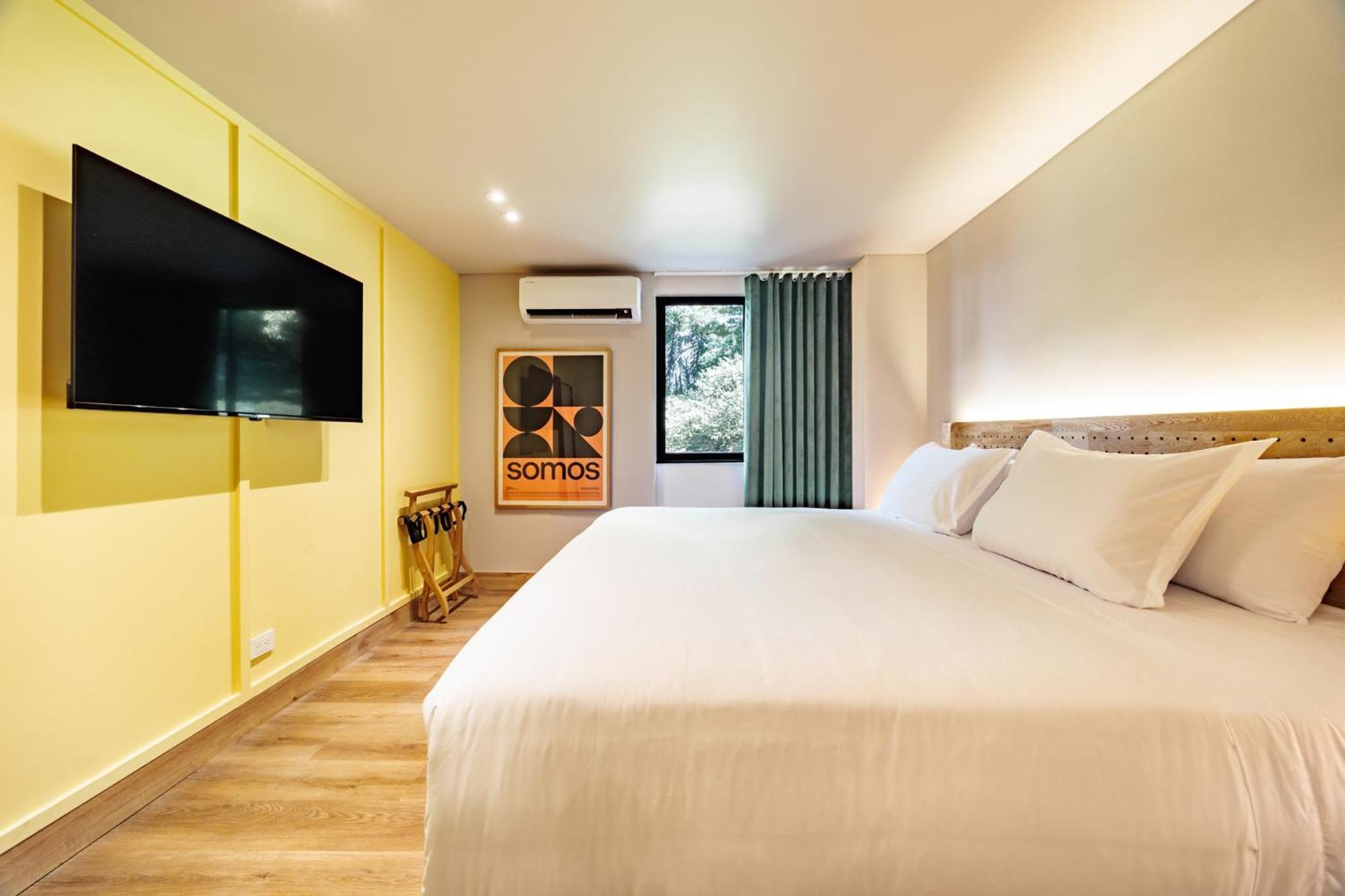 The Somos Central Hotel Poblado Меделин Екстериор снимка