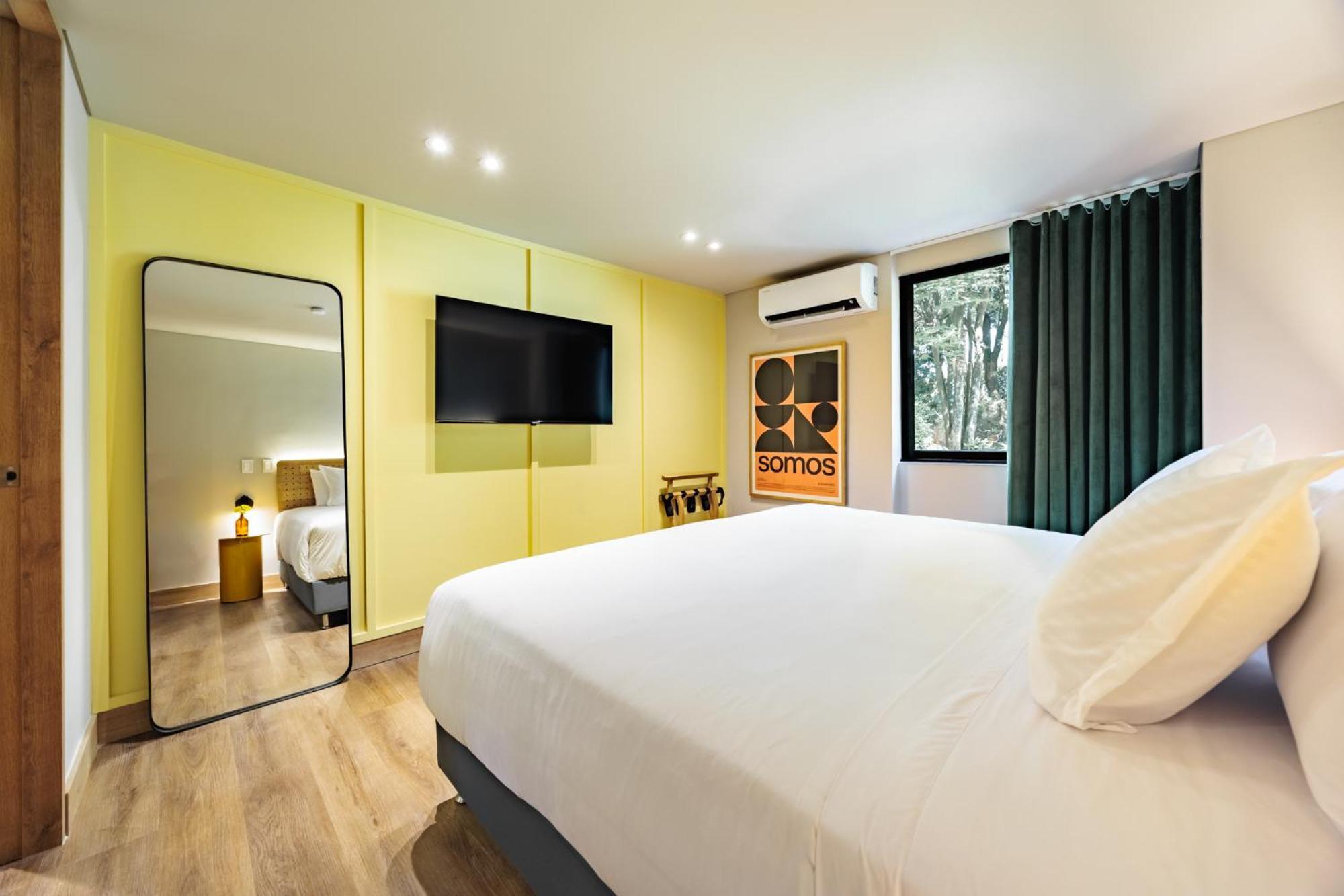 The Somos Central Hotel Poblado Меделин Екстериор снимка
