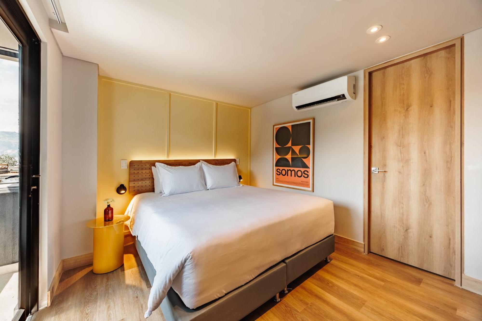 The Somos Central Hotel Poblado Меделин Екстериор снимка