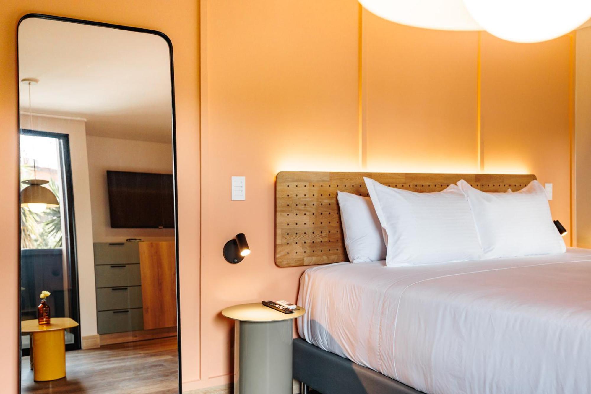 The Somos Central Hotel Poblado Меделин Екстериор снимка